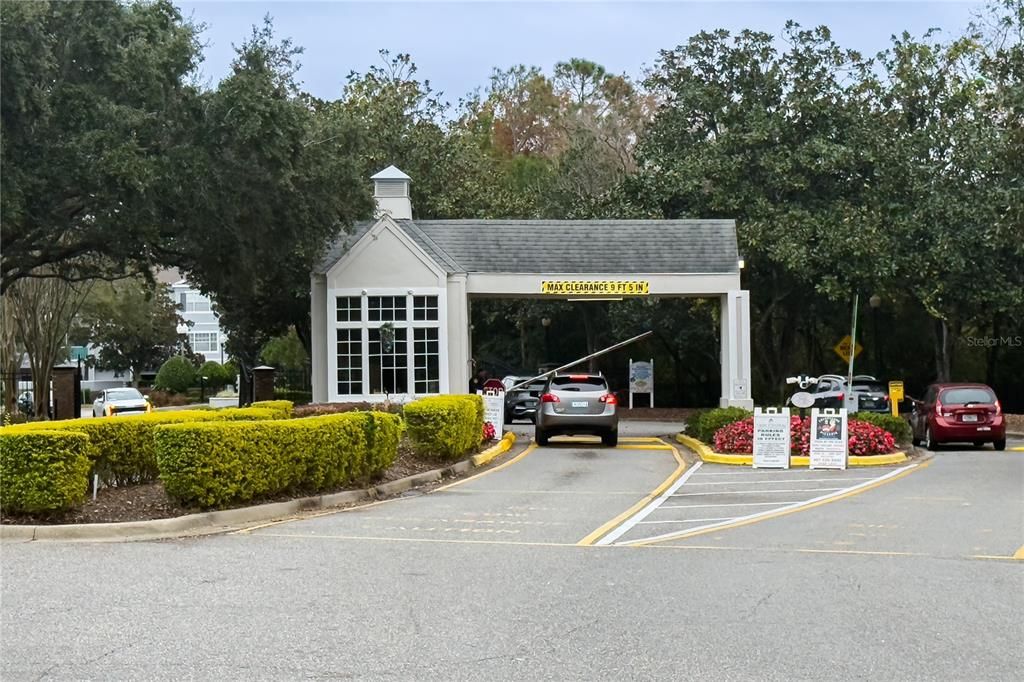 For Sale: $219,900 (2 beds, 2 baths, 1179 Square Feet)