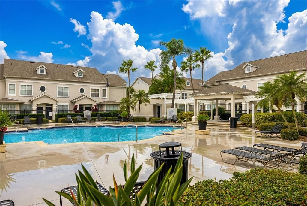 For Sale: $219,900 (2 beds, 2 baths, 1179 Square Feet)