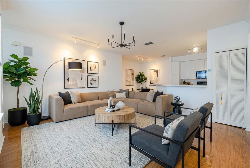 For Sale: $219,900 (2 beds, 2 baths, 1179 Square Feet)