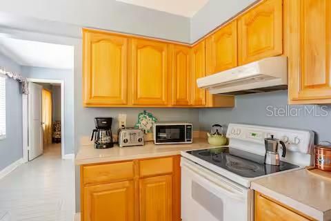 出租: $2,400 (3 贝兹, 2 浴室, 1454 平方英尺)