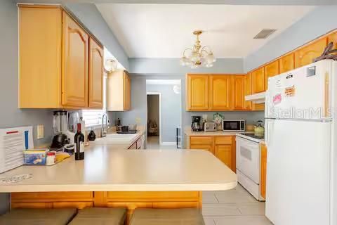 出租: $2,400 (3 贝兹, 2 浴室, 1454 平方英尺)