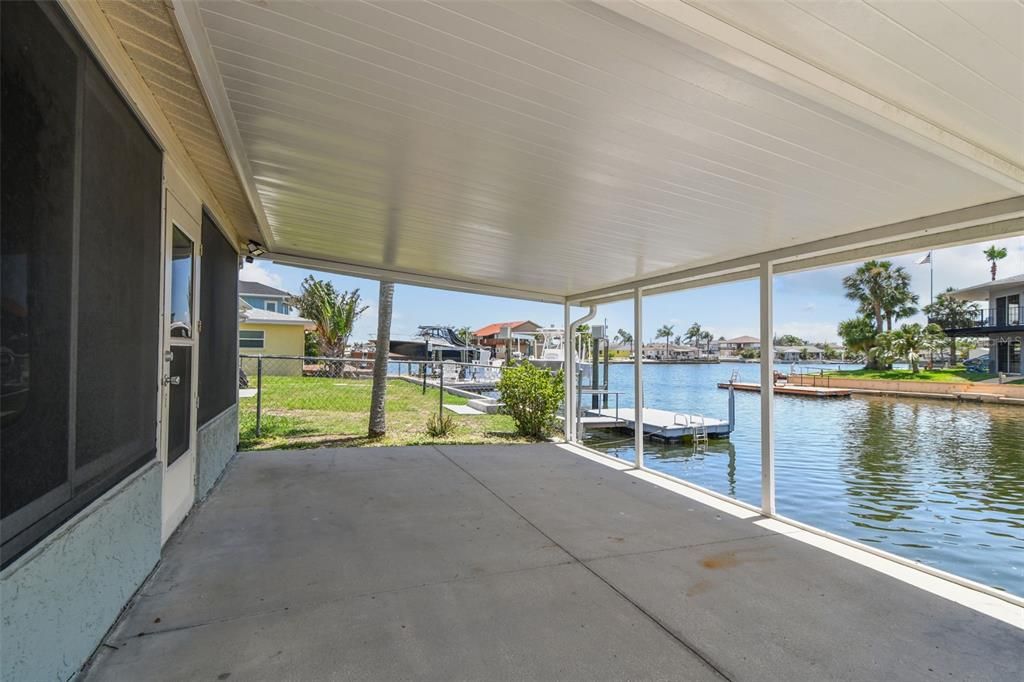 出租: $2,295 (3 贝兹, 2 浴室, 1704 平方英尺)