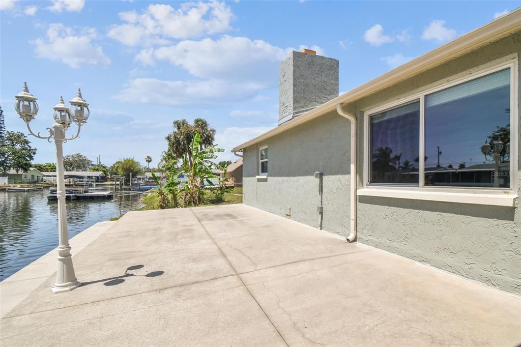 出租: $2,295 (3 贝兹, 2 浴室, 1704 平方英尺)