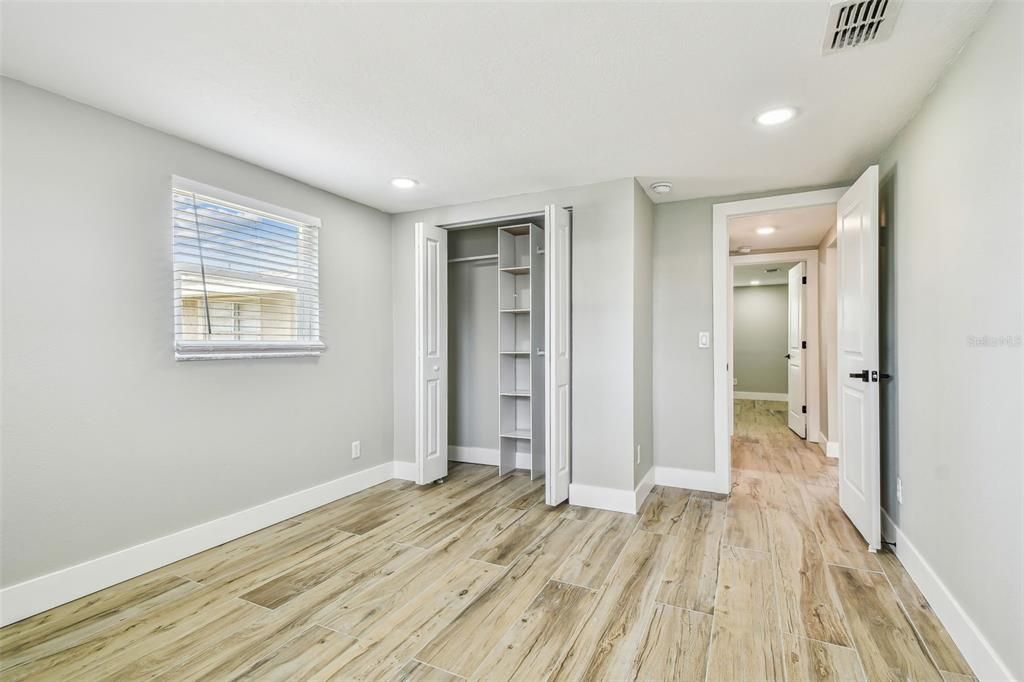 出租: $2,295 (3 贝兹, 2 浴室, 1704 平方英尺)