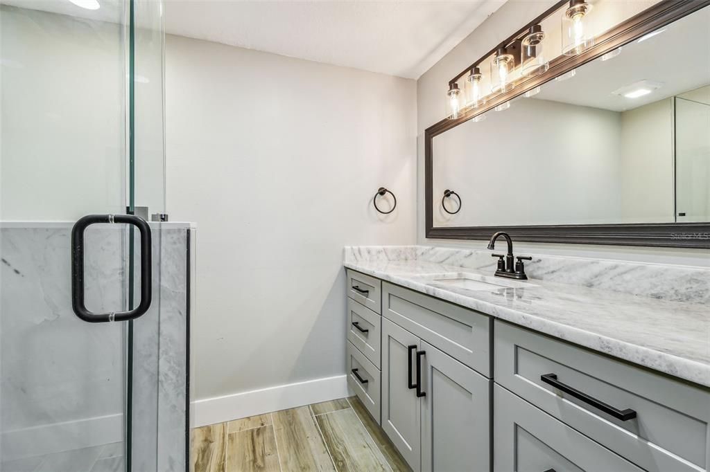 出租: $2,295 (3 贝兹, 2 浴室, 1704 平方英尺)