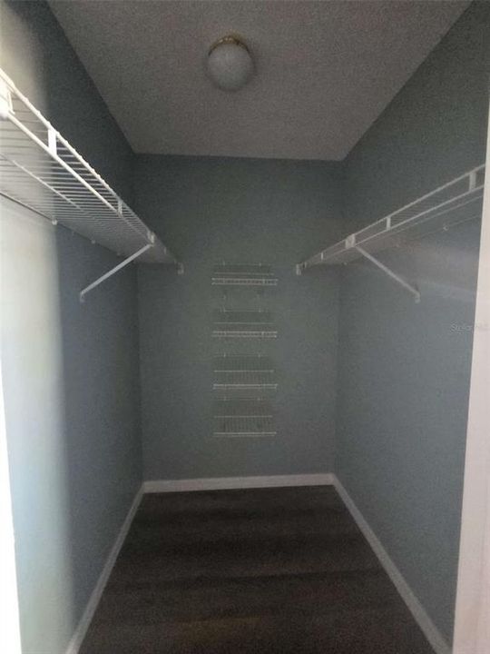 待售: $229,000 (2 贝兹, 2 浴室, 1177 平方英尺)