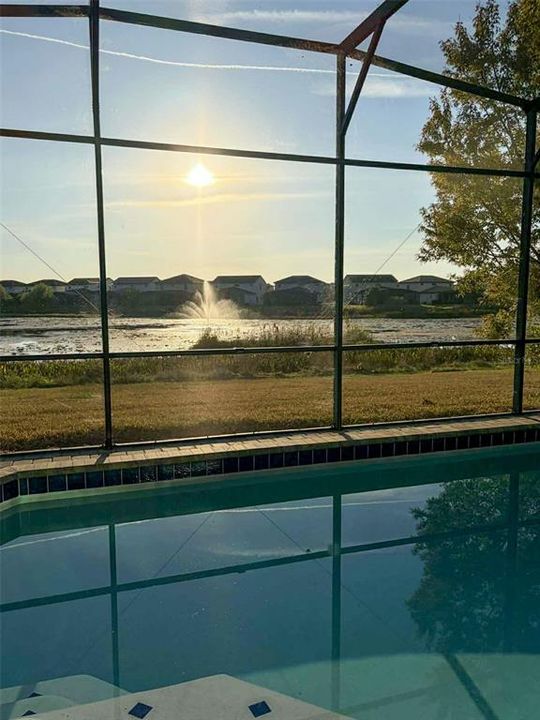 For Sale: $440,000 (4 beds, 4 baths, 2537 Square Feet)