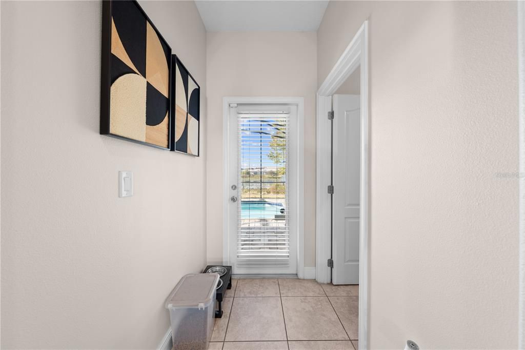 For Sale: $440,000 (4 beds, 4 baths, 2537 Square Feet)