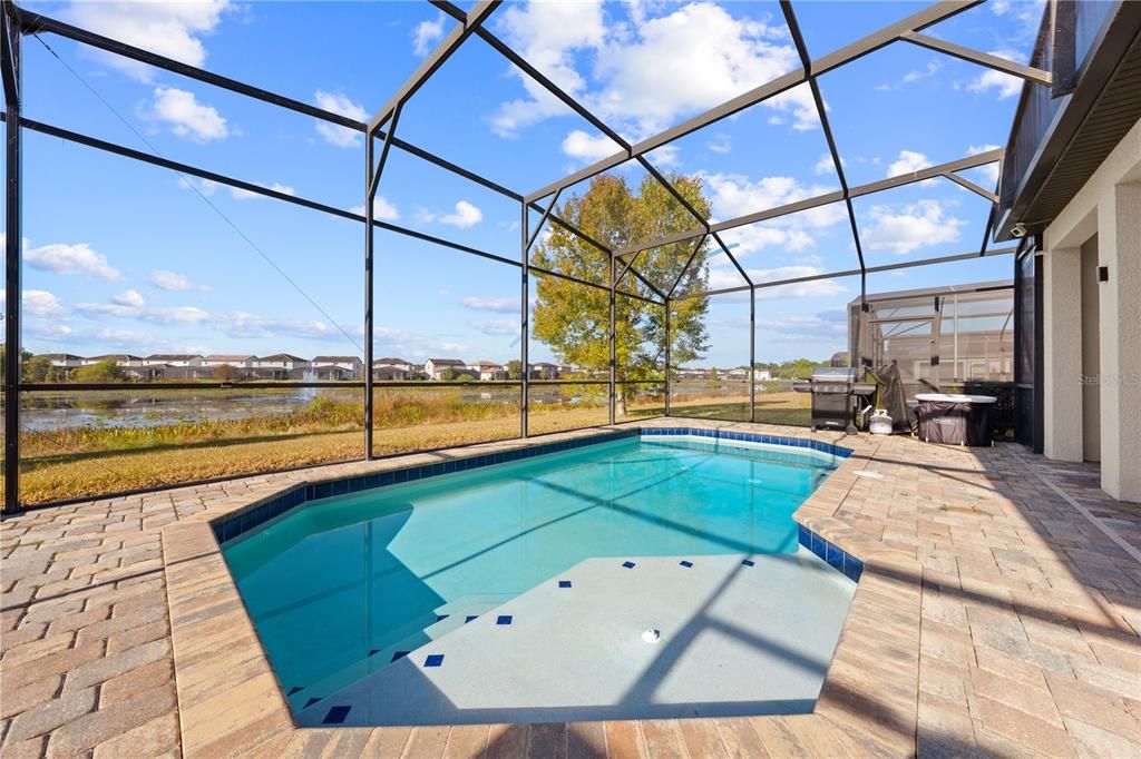 For Sale: $440,000 (4 beds, 4 baths, 2537 Square Feet)