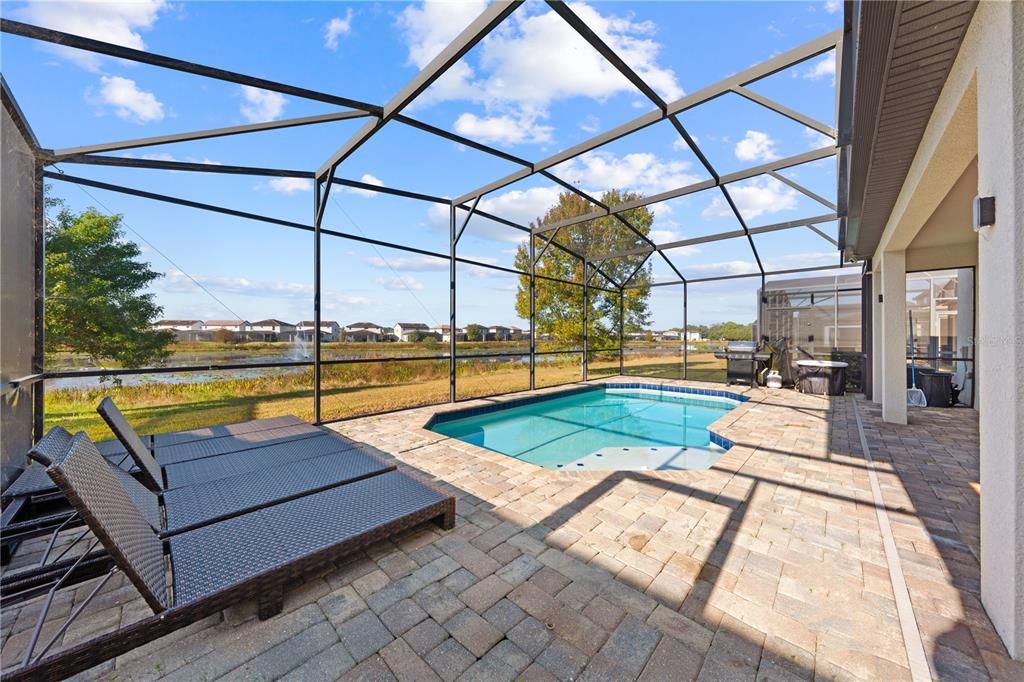 For Sale: $440,000 (4 beds, 4 baths, 2537 Square Feet)