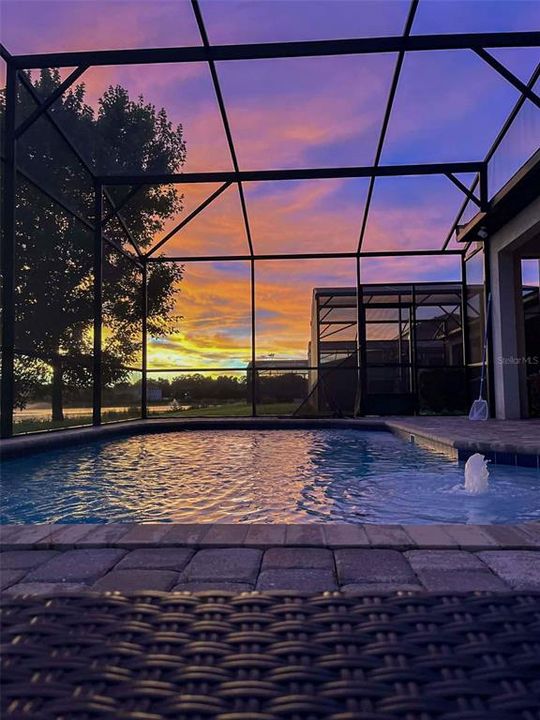 For Sale: $440,000 (4 beds, 4 baths, 2537 Square Feet)