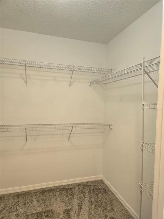 待售: $474,900 (4 贝兹, 2 浴室, 2392 平方英尺)