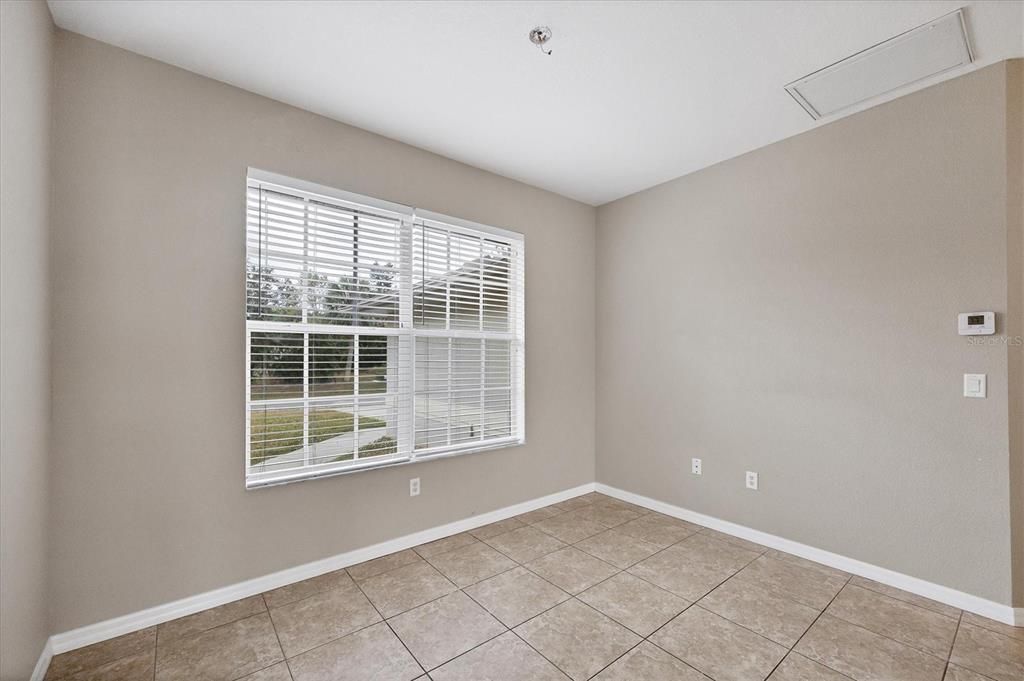 待售: $279,000 (3 贝兹, 2 浴室, 1706 平方英尺)