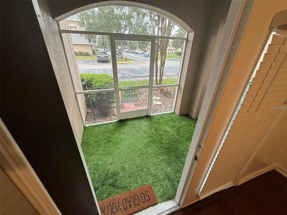 На продажу: $224,990 (2 спален, 2 ванн, 1041 Квадратных фут)