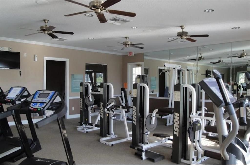 На продажу: $224,990 (2 спален, 2 ванн, 1041 Квадратных фут)