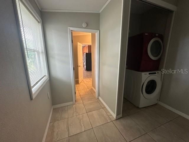 出租: $1,300 (1 贝兹, 1 浴室, 500 平方英尺)