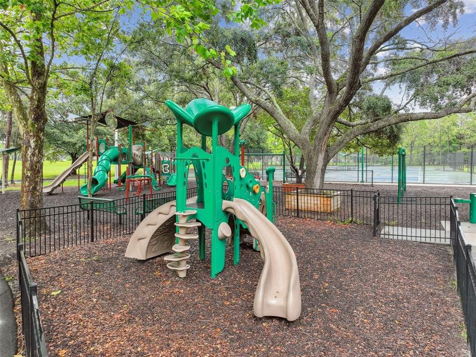 For Rent: $2,900 (3 beds, 2 baths, 1884 Square Feet)