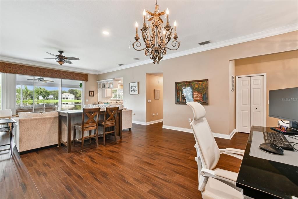 For Rent: $2,900 (3 beds, 2 baths, 1884 Square Feet)