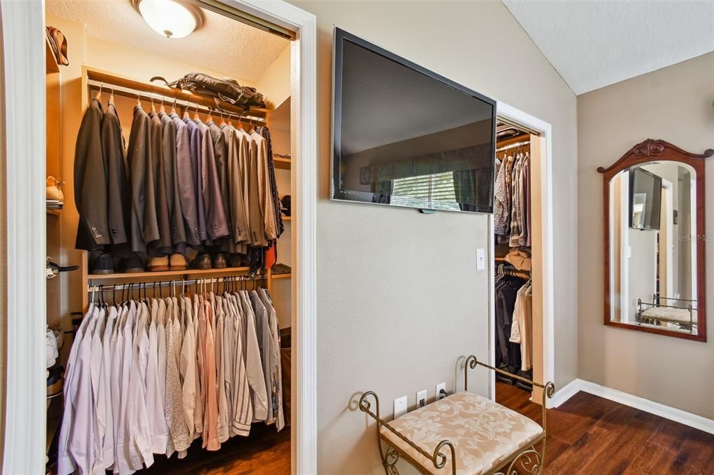 For Rent: $2,900 (3 beds, 2 baths, 1884 Square Feet)