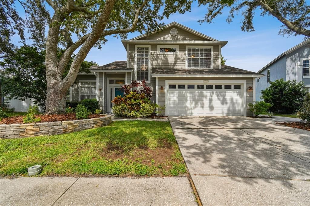 For Rent: $2,900 (3 beds, 2 baths, 1884 Square Feet)