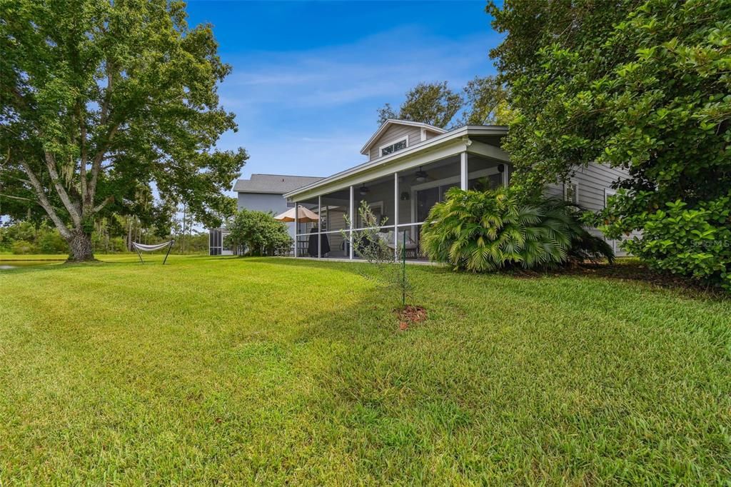 For Rent: $2,900 (3 beds, 2 baths, 1884 Square Feet)