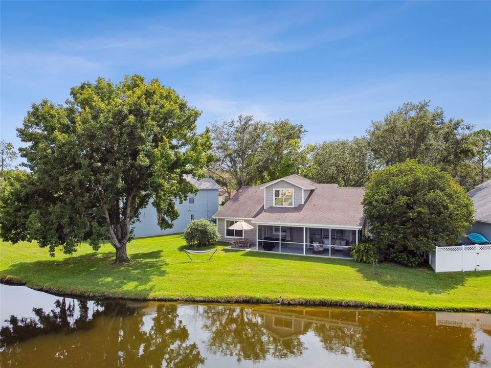 For Rent: $2,900 (3 beds, 2 baths, 1884 Square Feet)