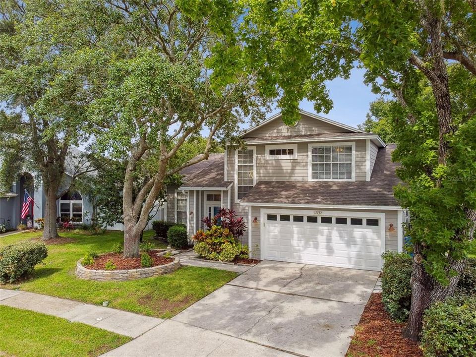 For Rent: $2,900 (3 beds, 2 baths, 1884 Square Feet)