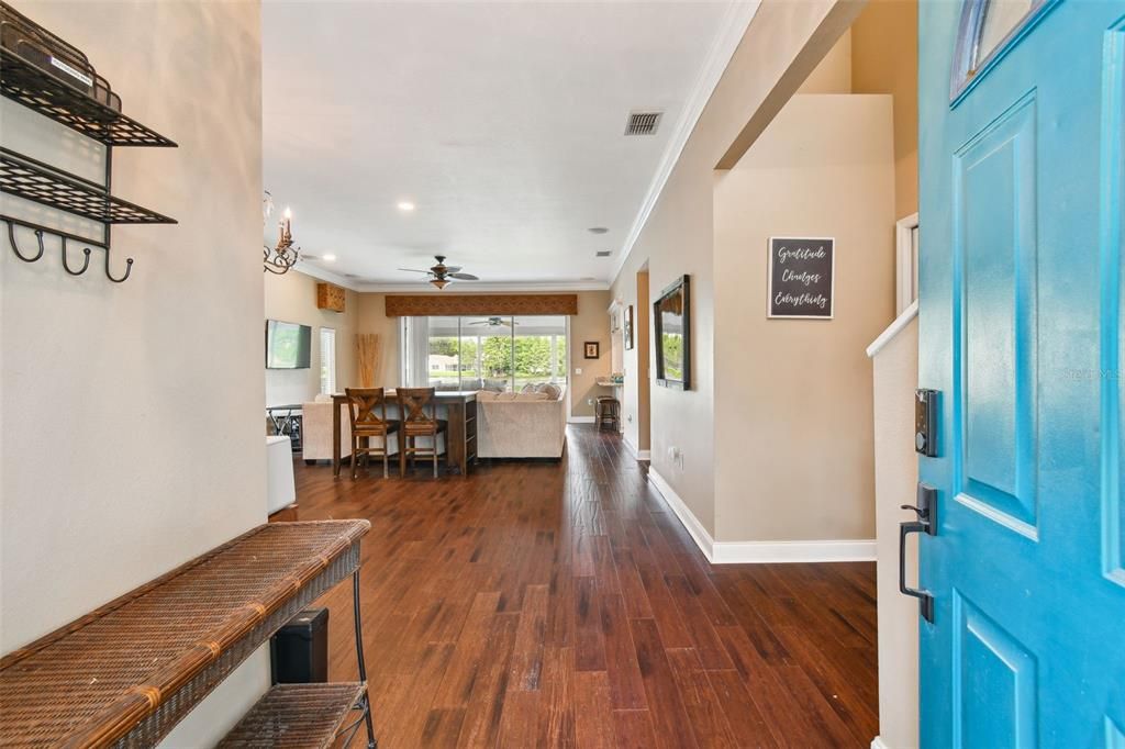 For Rent: $2,900 (3 beds, 2 baths, 1884 Square Feet)