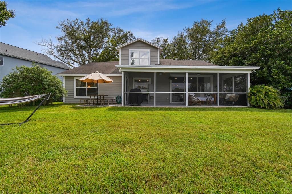 For Rent: $2,900 (3 beds, 2 baths, 1884 Square Feet)