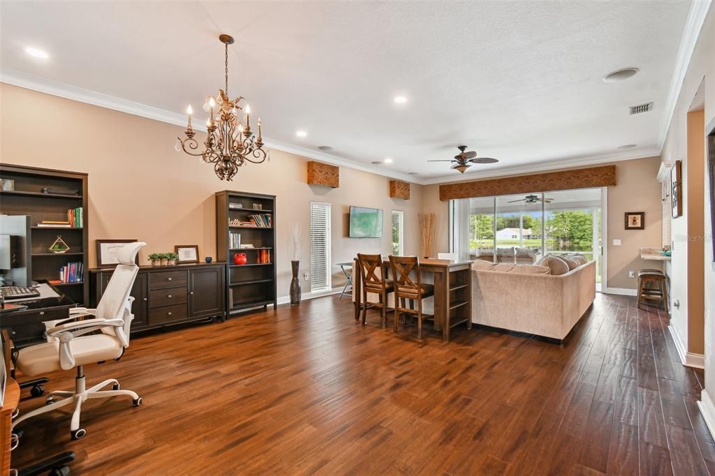 For Rent: $2,900 (3 beds, 2 baths, 1884 Square Feet)