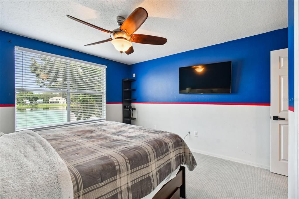 For Rent: $2,900 (3 beds, 2 baths, 1884 Square Feet)