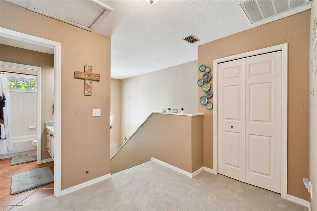 For Rent: $2,900 (3 beds, 2 baths, 1884 Square Feet)