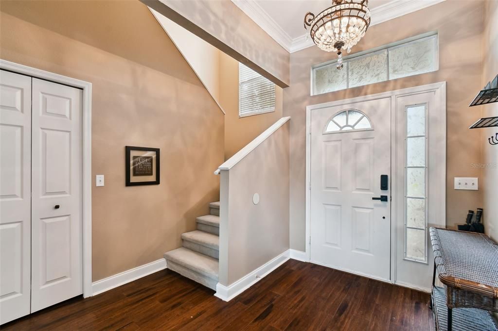 For Rent: $2,900 (3 beds, 2 baths, 1884 Square Feet)