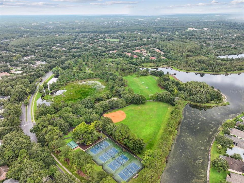 For Rent: $2,900 (3 beds, 2 baths, 1884 Square Feet)