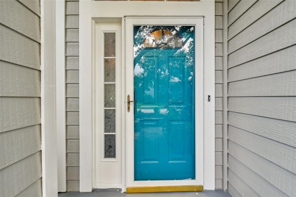 For Rent: $2,900 (3 beds, 2 baths, 1884 Square Feet)