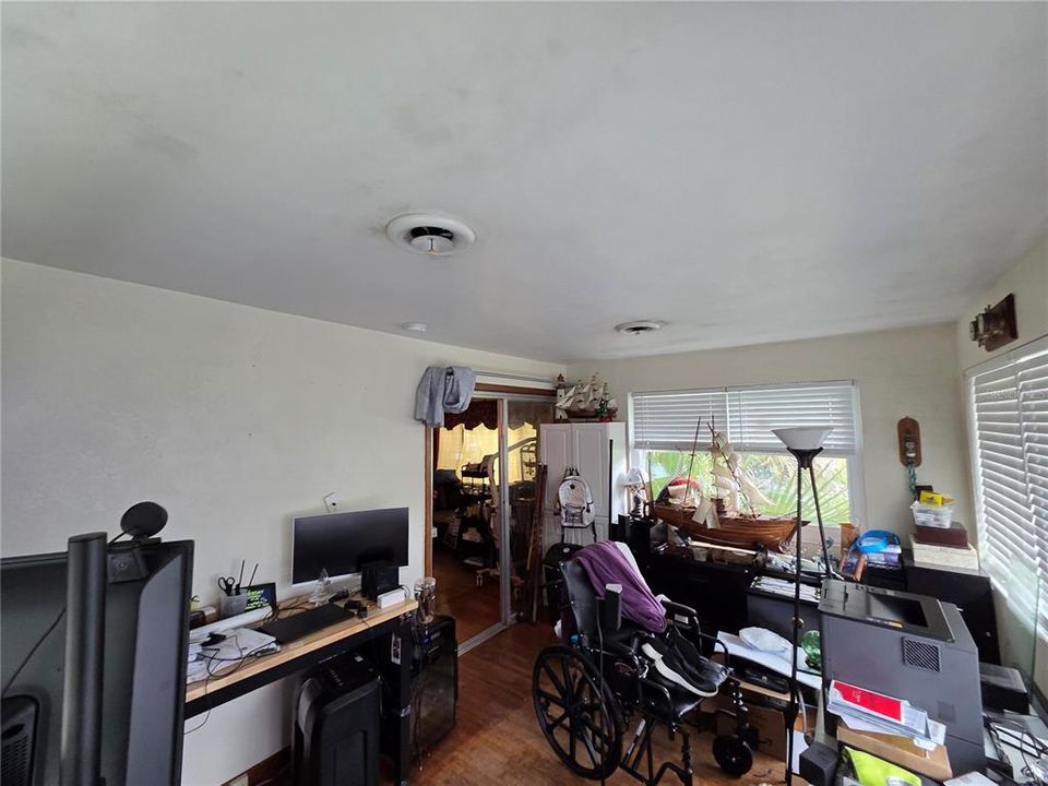 Active With Contract: $174,786 (2 beds, 2 baths, 1535 Square Feet)