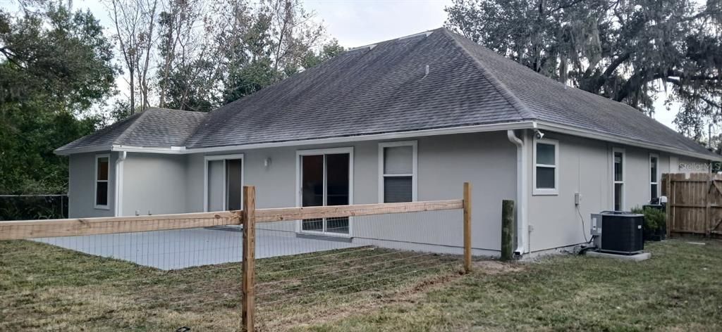 Active With Contract: $272,000 (3 beds, 2 baths, 1768 Square Feet)