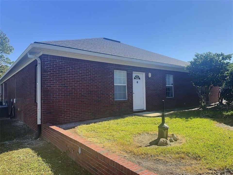 На продажу: $26,400 (0 спален, 0 ванн, 1160 Квадратных фут)