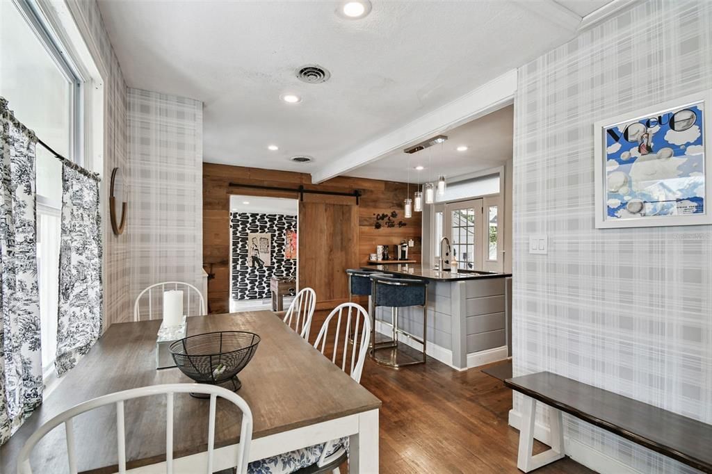 For Rent: $4,000 (3 beds, 2 baths, 1715 Square Feet)