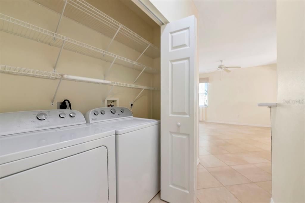 待售: $384,900 (3 贝兹, 2 浴室, 1598 平方英尺)