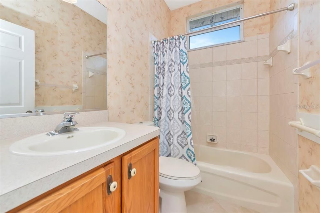 待售: $384,900 (3 贝兹, 2 浴室, 1598 平方英尺)