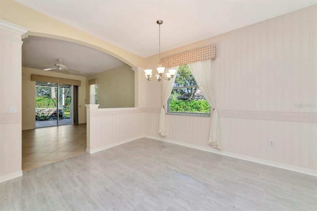 待售: $384,900 (3 贝兹, 2 浴室, 1598 平方英尺)