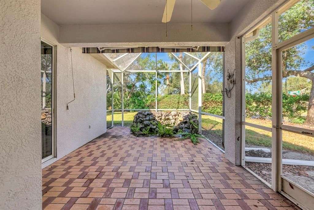 待售: $384,900 (3 贝兹, 2 浴室, 1598 平方英尺)