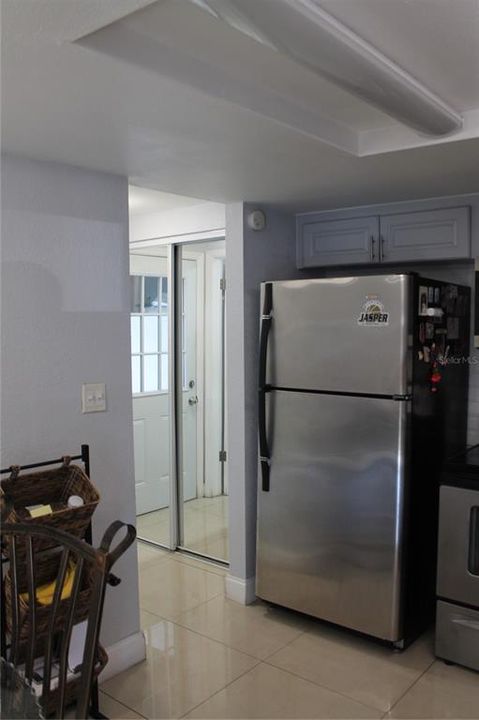 На продажу: $299,999 (3 спален, 2 ванн, 1260 Квадратных фут)