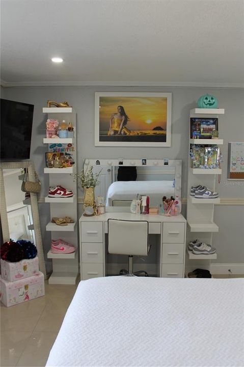 На продажу: $299,999 (3 спален, 2 ванн, 1260 Квадратных фут)