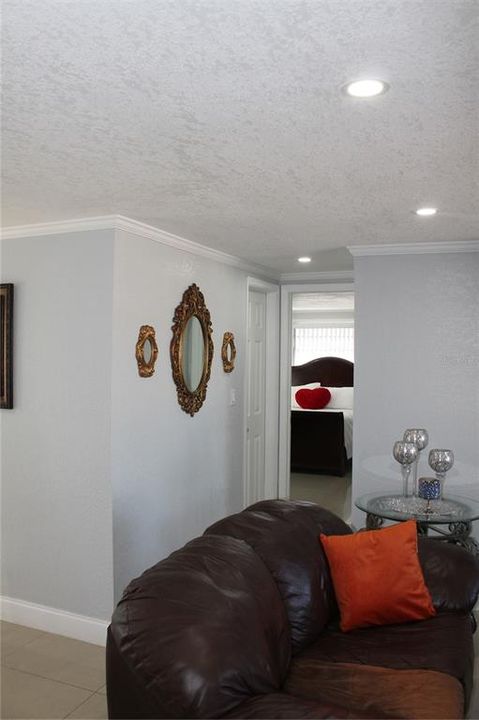 На продажу: $299,999 (3 спален, 2 ванн, 1260 Квадратных фут)