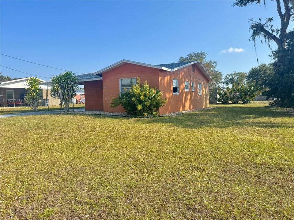 For Sale: $160,000 (3 beds, 1 baths, 1088 Square Feet)