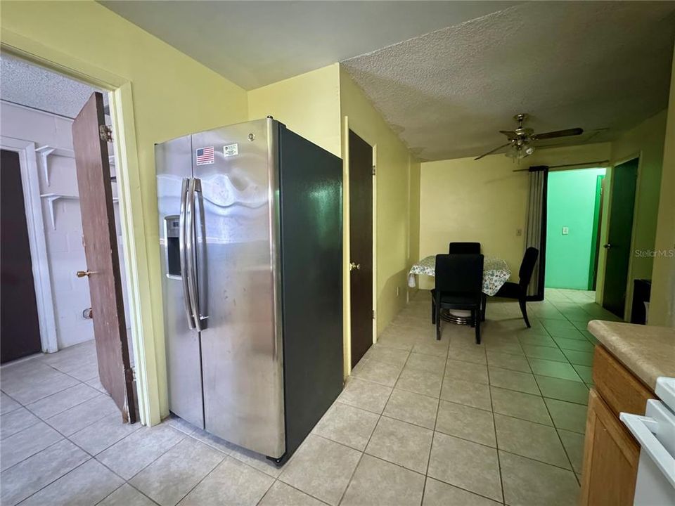 For Sale: $160,000 (3 beds, 1 baths, 1088 Square Feet)