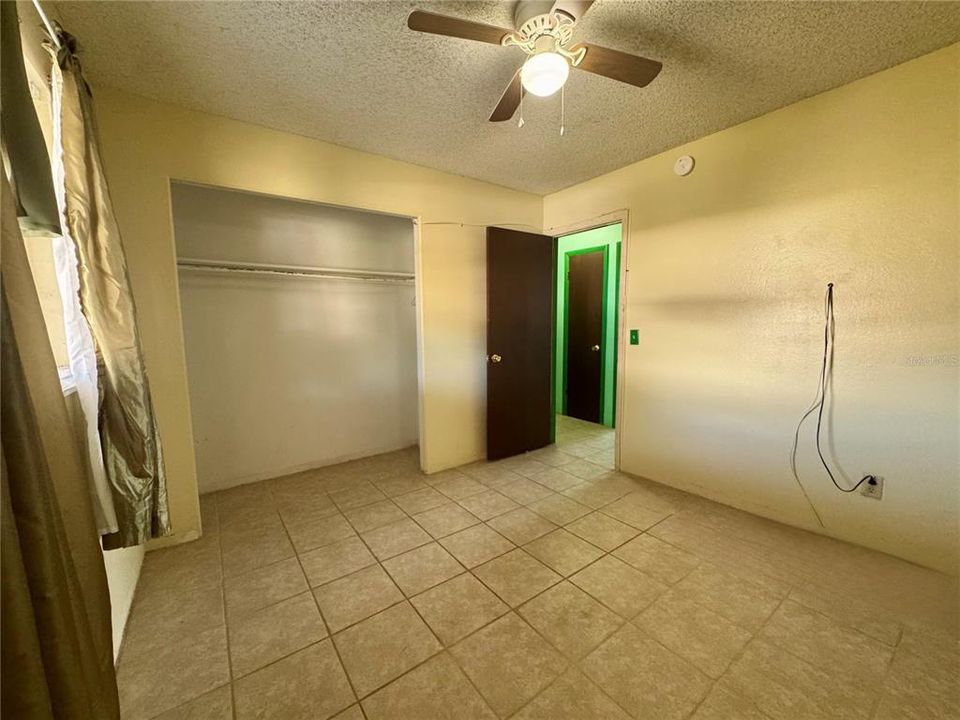 For Sale: $160,000 (3 beds, 1 baths, 1088 Square Feet)