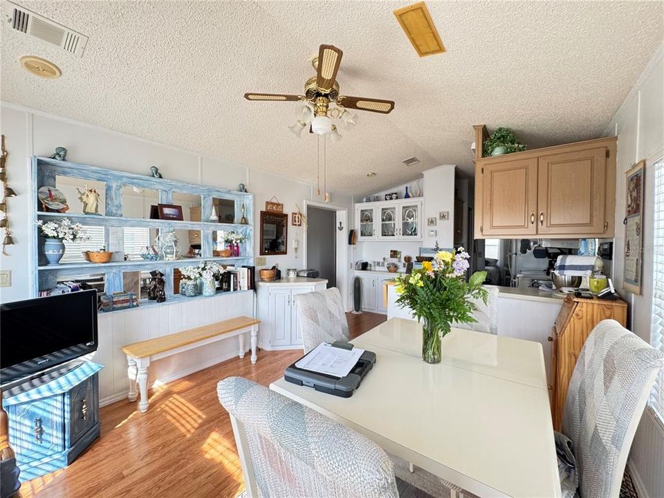 En Venta: $118,900 (2 camas, 1 baños, 748 Pies cuadrados)